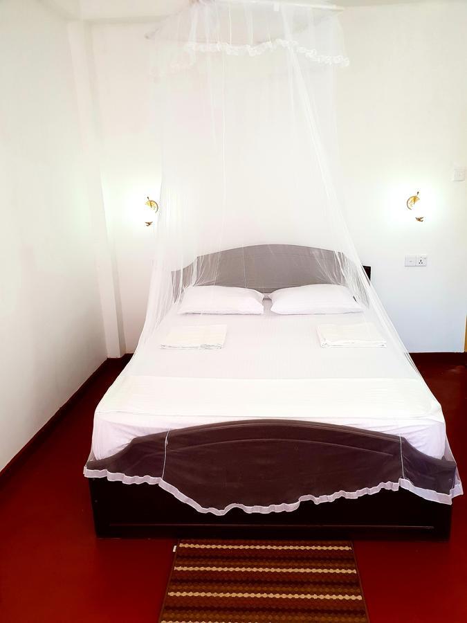 Bed and Breakfast Adannz Ella Esterno foto