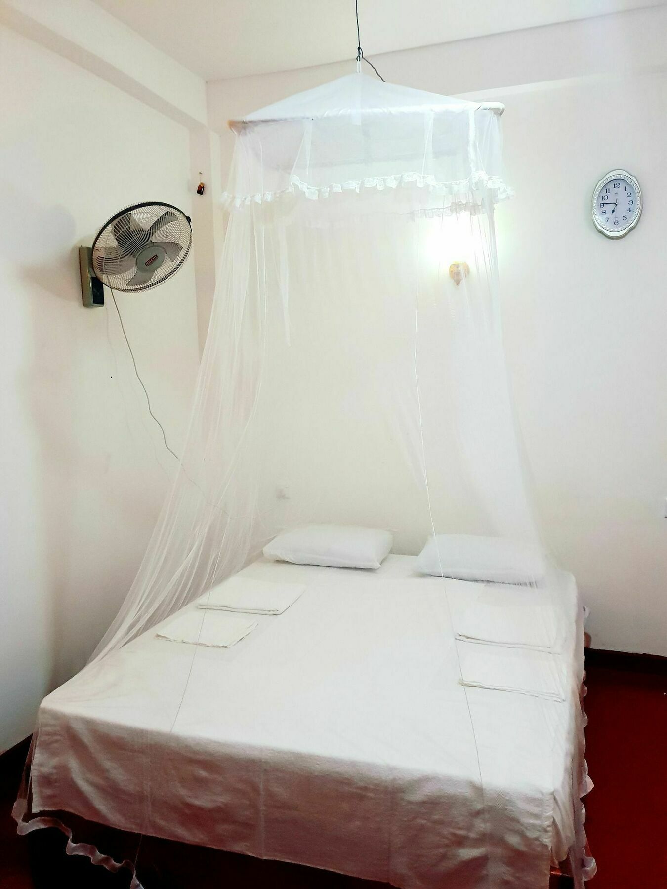 Bed and Breakfast Adannz Ella Esterno foto